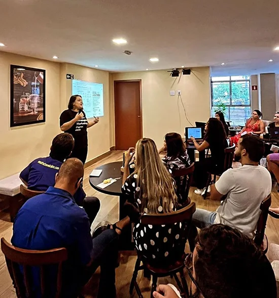 Turma de treinamento da Foco Digital